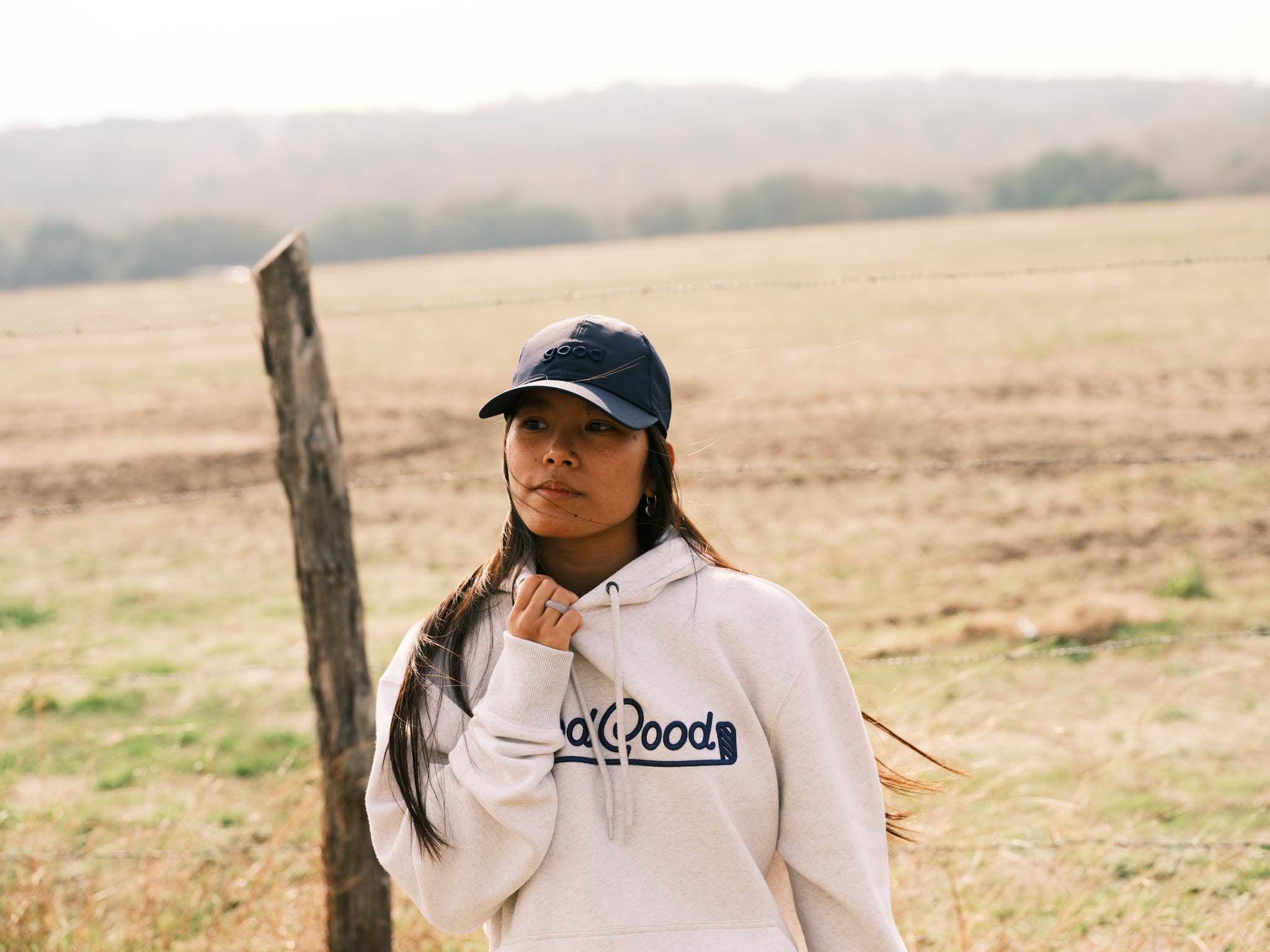 Women's Hoodies & Sweaters