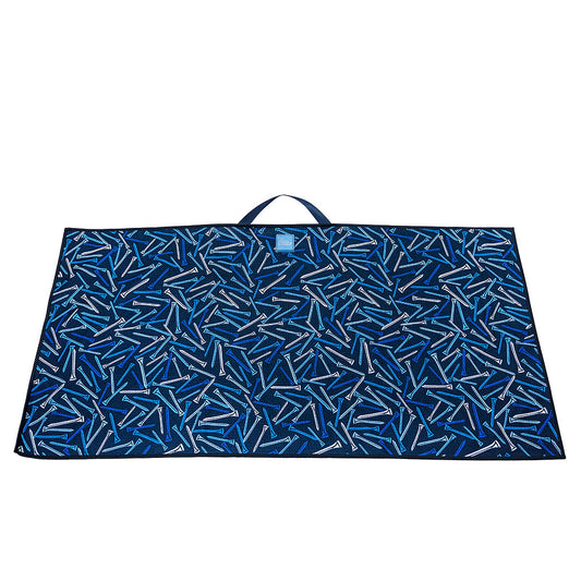 Tee Toss Magnetic Towel